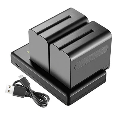 Abbildung von NEEWER 2er Pack 6600mAh Li Ionen Ersatzakku mit USB Ladegerät, kompatibel Sony NP F970 F960 F950 F770 F750 F570 F550, Handycams und LED Licht, Monitor, motorisiertem Slider