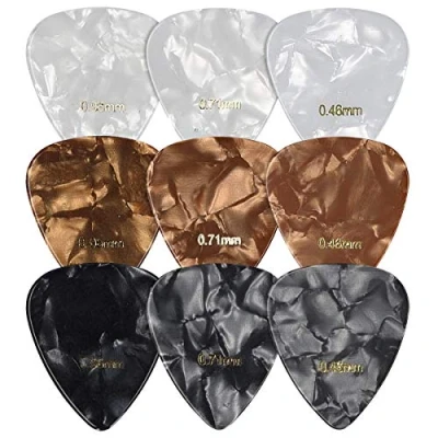 Abbildung von kwmobile 9x Gitarren Plektrum Blättchen 3 verschiedene Stärken 0,46mm 0,71mm 0,96mm Plektren Set für akustische Gitarre E in Farben