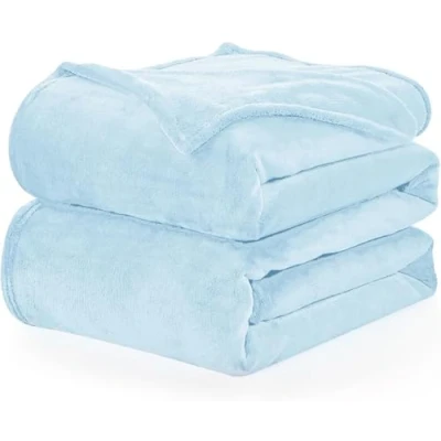 Abbildung von WAVVE Kuscheldecke Flauschig Decke Fleecedecke Sofadecke 230x270 cm Wohndecke Couchdecke, Hellblau Sofa Leicht, Groß Riesig Sofaüberwurf Weich