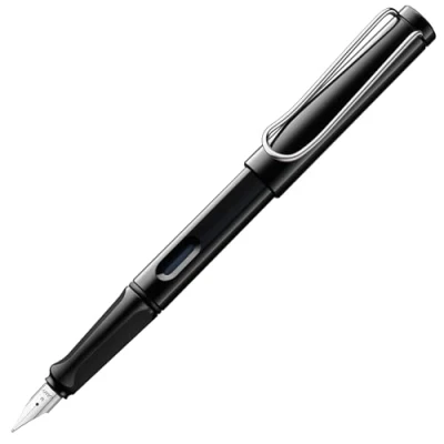 Abbildung von Lamy safari black Füller Füllhalter mit ergonomischem Griff &amp; polierter Stahlfeder in Strichbreite M robuster ASA Kunststoff inkl. Tintenpatrone T 10 blau Rechtshänder