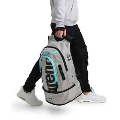 Abbildung von arena Fastpack 3.0 Sportlicher Rucksack für den Strand, das Fitnessstudio und Sport, Reisetasche aus Wasserabweisendem Stoff mit Gepolsterten Schultergurten, Schuh Nasskleiderfach, 40 Liter