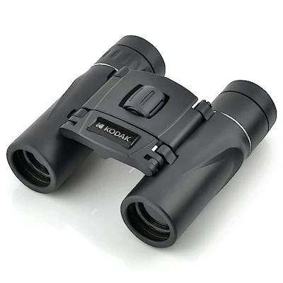Abbildung von KODAK Fernglas BCS200 Kompakte Binokulare Ferngläser, 8 facher Zoom, Sichtfeld von 126 m bei 1000 m, mit Trageriemen und Transporttasche Schwarz