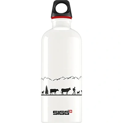Abbildung von SIGG Alu Trinkflasche Traveller Swiss Craft Klimaneutral Zertifiziert Für Kohlensäurehaltige Getränke Geeignet Auslaufsicher Federleicht BPA frei Outdoor Weiß 0,6L