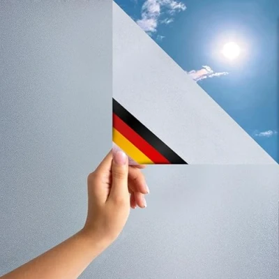 Abbildung von MARAPON ® Fensterfolie selbstklebend [0.30x2 m] inkl. eBook mit Profitipps Sichtschutzfolie Fenster Anti UV Milchglasfolie Milchfolie