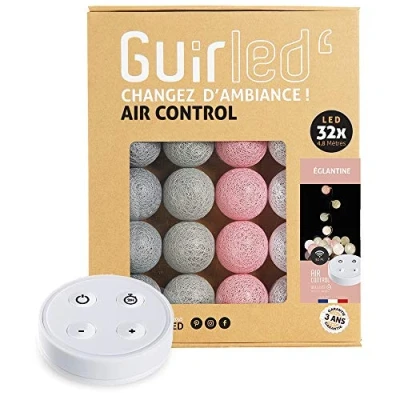 Abbildung von GuirLED LED Baumwollkugeln Lichterkette USB Drahtlose Fernbedienung Baby Nachtlicht 2h Dual 2A Netzteil enthalten 4 Intensitäten 32 Kugeln 3.2m Églantine