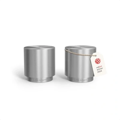 Abbildung von LARS NYSØM Salz und Pfefferstreuer Set Edelstahl Salzstreuer, Minimalistisches Design Gewürzstreuer, leicht nachfüllbar (Stainless Steel)