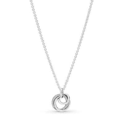 Abbildung von PANDORA Moments Familie Für Immer Verschlungener Anhänger Halskette mit Karabiner Verschluss aus Sterling Silber, Kompatibel Armbänder, Größe: 60cm