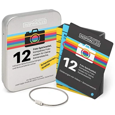 Abbildung von Inspiracles Fotografie Spickzettel Zubehör Fotografieren Lernen für Foto Anfänger, Gadget, Geschenk Hobbyfotografen, Metalldose und Seilanhänger, 12 echte Scheckkarten