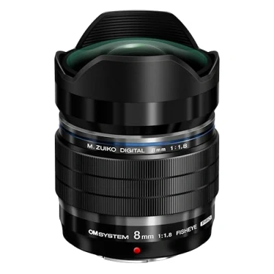 Abbildung von OM SYSTEM M.Zuiko Digital ED 8mm F1.8 PRO Objektiv, lichtstarke Festbrennweite, geeignet für alle MFT Kameras (Olympus D &amp; Pen Modelle, Panasonic G Serie), schwarz