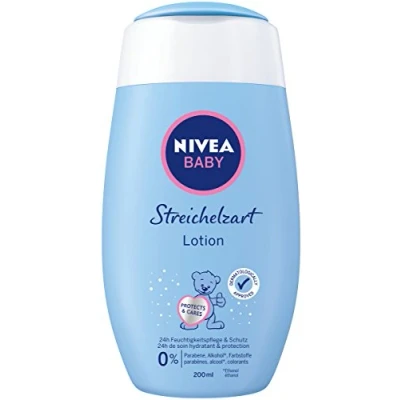 Abbildung von NIVEA Baby Streichelzart Lotion (200 ml), Feuchtigkeitspflege pflegt zarte Babyhaut mit Aloe Vera, spendet intensive Feuchtigkeit