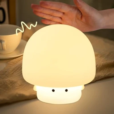 Abbildung von YISUN Pilzlampe Nachtlicht für Kinder Erwachsener, Silikon Dimmbar, Touch Steuerung Nachttischlampe Geschenk, Tragbar Wiederaufladbare Night Light Schlafzimmer Wohnzimmer Büro Camping