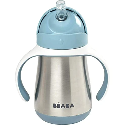Abbildung von BÉABA Trinklernbecher 2 in 1 Babyflasche Kindertasse mit Strohhalm 100% dicht Leicht zu öffnen Abnehmbare Griffe Tritan und Silikon 250 ml Blue
