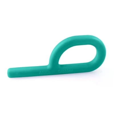 Abbildung von ARK® Grabber Standard in glatt oder texturiert mit einfacher Handhabung für Kinder durch Schlaufenform inkl. ATC Pflegeanleitung Kiefermotorik, Beißblock, Kauen, Zahnen (glatt, mittel türkis)