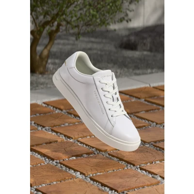 Abbildung von Tommy Hilfiger Damen Court Sneaker Essential Low Top, Weiß (White), 36