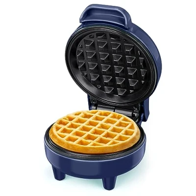 Abbildung von SNAILAR Mini Waffeleisen Belgische Waffel Maschine Kleines Klassische, für Kindergeburtstage, Familienfeiern, Ostern oder Weihnachten, Niedlich kompaktes Design, 550 Watt, Blau