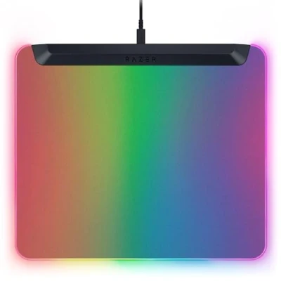 Abbildung von Razer Firefly V2 Pro RGB hintergrundbeleuchtete Gaming Mausmatte integrierter USB Anschluss (15 Zonen LED Beleuchtung, mikrogeätzte Oberfläche für optimales Tracking, C Kabel) Schwarz