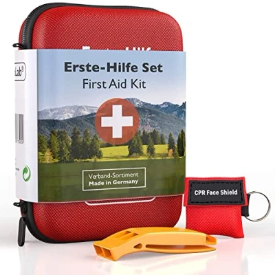 Abbildung von GoLab Erste Hilfe Set Outdoor für Wandern und Fahrrad DIN 13167 First Aid Kit mit Signalpfeife Beatmungsmaske Made in Germany Rot