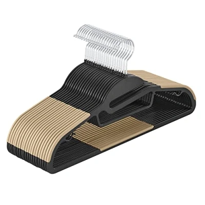 Abbildung von SONGMICS Kleiderbügel Kunststoff, 20er Set, Bügel mit U förmiger Öffnung, platzsparend, 0,5 cm dick, 41,5 breit, um 360 drehbarer Haken, schwarz braun CRP041B02