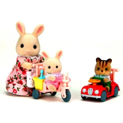 Abbildung von Sylvanian Families 5040 Babys Fahr und Spiel Set Puppenhaus Spielset