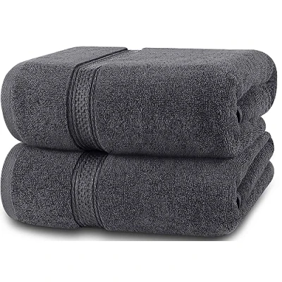 Abbildung von Utopia Towels 2er Pack Badetücher Set Premium 100% ringgesponnene Baumwolle 69 x 137 cm Handtücher, sehr saugfähig, weiches Gefühl Duschtücher (Grau)