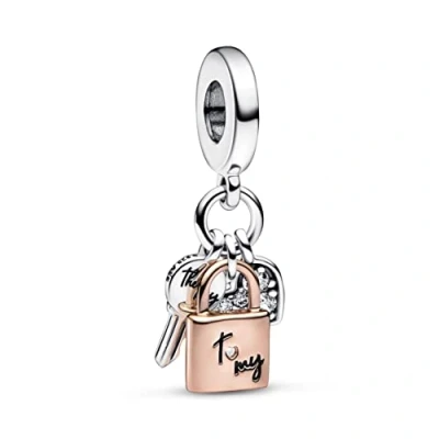 Abbildung von PANDORA Bicolor Schlüssel, Vorhängeschloss &amp; Herz Dreifacher Charm Anhänger aus Sterling Silber und rosévergoldete Metalllegierung mit Cubic Zirkonia verziert, 782506C01