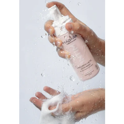 Abbildung von MÁDARA Intim Hyaluronlactic WASH Duschgel, Größe: 150 ml,