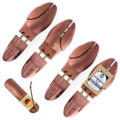 Abbildung von Blumtal TESTSIEGER Premium Schuhspanner Zedernholz Herren und Damen inkl. Schuhlöffel Schuhdehner ergonomisch Schuhweiter Shoe Stretcher pflegend geruchsbindend Größen 38 47