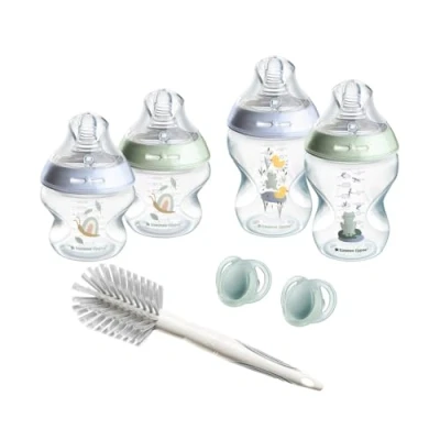 Abbildung von Tommee Tippee Closer to Nature Babyflaschen Starterset, Natürlich geformter Trinksauger mit Anti Kolik Ventil, Verschiedene Größen, Blau