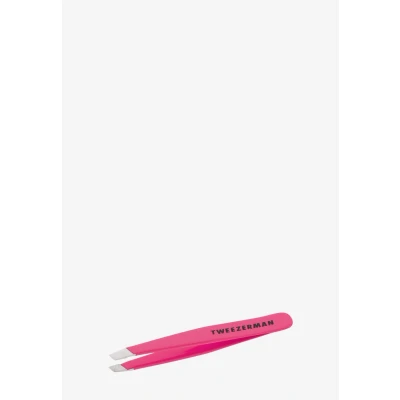 Abbildung von Tweezerman Oblique MINI Slant Tweezer HaarentfernungsZubehör, Damen, Größe: One Size, Pink