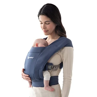 Abbildung von Ergobaby Embrace Babytrage für Neugeborene ab Geburt Extra Weich, Bauchtrage Baby Tragetasche Ergonomisch, Soft Navy