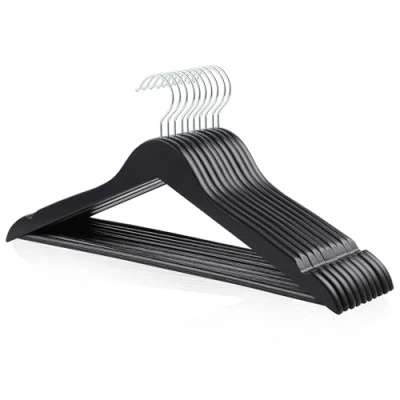 Abbildung von Amazon Basics Holz Kleiderbügel für Anzüge, Schwarz, 44x22 cm,10 stück