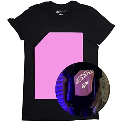 Abbildung von Illuminated Apparel Leuchtet Im Dunkeln Interaktives Leucht T Shirt (Schwarz/Rosa, 7 8 Jahre)