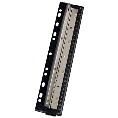 Abbildung von Wedo 679401 Vierfachlocher (aus Metall zum Abheften inkl. 28 cm Skala und Auffangbehälter)