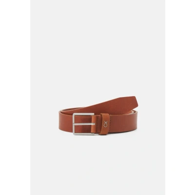 Abbildung von Calvin Klein Formal BELT 3,5 CM Gürtel, Herren, Größe: 110, Cognac