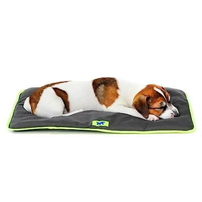 Abbildung von Ferplast Hundematte &amp; Katzenmatte Klein Waschbares Hundebett Hundekissen Wasserdicht Kratzfest Matte für Hundehütten und Auto, Hundekorb Jolly 65 x 48 cm, SM, SCHWARZ