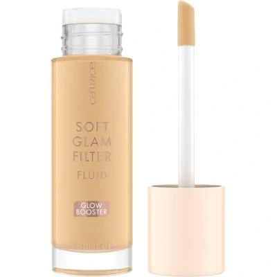 Abbildung von Catrice Soft Glam Filter Fluid, Basis, Nr. 020, Nude, pflegend, natürlich, glänzend, strahlend, vegan, ölfrei, ohne Parfüm, Alkohol, 1er Pack (30ml)