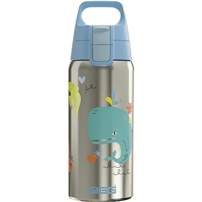 Abbildung von SIGG Isolierte Trinkflasche Kinder Shield Therm One Whale Friend Kohlensäuregeeignet Auslaufsicher Spülmaschinenfest BPA frei 90% recycelter Edelstahl Brushed &amp; Blau mit Wal 0,5L