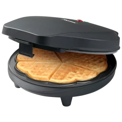 Abbildung von Bestron Waffeleisen für klassische Herzwaffeln, Herzwaffeleisen mit Antihaftberschichtung &amp; Backampel, Waffelmaker aus der Black Label Kollektion, 700 Watt, Farbe: Mattschwarz