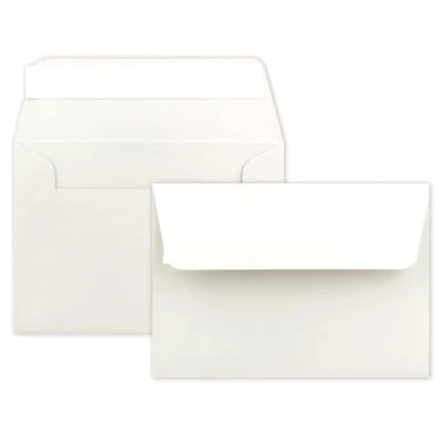 Abbildung von 100x Brief Umschläge B6 Naturweiss 12,5 x 17,5 cm Haftklebung 120 g/m² breite edle Verschluss Lasche hochwertige Einladungs