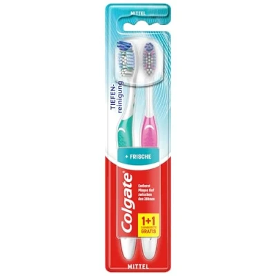 Abbildung von Colgate Zahnbürste Total Rundum reinigung, mittel, 2 Stück Handzahnbürste reinigt Zahnoberflächen, Zunge, Wangen &amp; bis tief in die Zahnzwischenräume, mit mittelharten Borsten