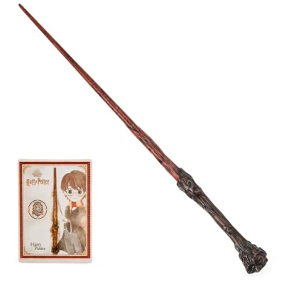 Abbildung von Wizarding World Harry Potter Authentischer Zauberstab aus Kunststoff mit Zauberspruch Karte, ca. 30,5 cm, Spielzeug für Kinder ab 6 Jahren, Fanartikel