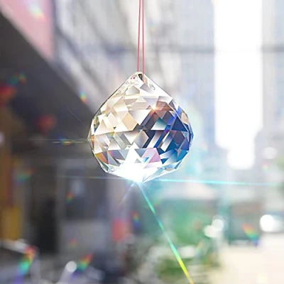 Abbildung von MerryNine Transparente Kristallkugel Prisma Sonnenschein Catcher, Regenbogen Anhänger, hängende Kristalle, Prismen für Fenster, Feng Shui, als Geschenk