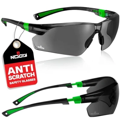 Abbildung von NoCry Sonnen Schutzbrille mit grün getönten, kratzbeständigen Gläsern, Seitenschutz und Rutschfesten Bügeln, 400 UV Schutz, verstellbar, schwarz grüner Rahmen
