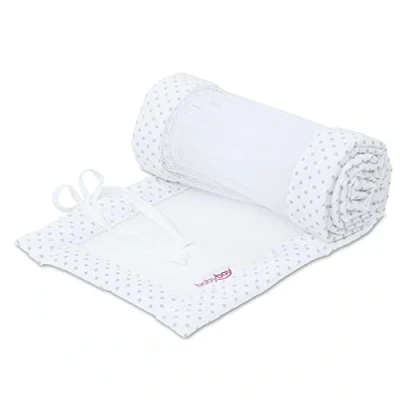 Abbildung von babybay Nestchen Mesh Piqué / Bettumrandung für Beistellbett Stoßschutz Baby Bett, passend Modell Maxi, Boxspring, Comfort und Plus, weiß Punkte perlgrau