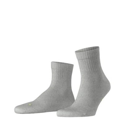 Abbildung von Falke Unisex RUN Socken, Größe: 44 45, Hellgrau