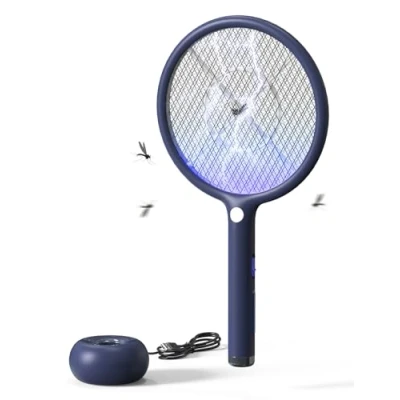 Abbildung von AROEVE Elektrische Fliegenklatsche, 2 in 1 4000V, USB Ladebasis, 1200mAh wiederaufladbarer Akku, Auto Anlockmodus, LED Licht, 3 Fach Schutznetz, für Innen/Außen, Blau