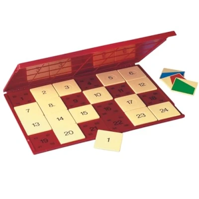 Abbildung von LÜK Kontrollgerät mit 24 Aufgabenplättchen, 1 bis 2 Spieler, (klassik 25,3 x 18,0 cm)