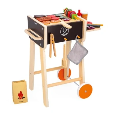 Abbildung von Janod Grill aus Holz Rollenspielzeug Küche und Puppengeschirr für Kinder Inklusive 57 Zubehörteile 2 geräuscharme Räder Ab 3 Jahre, J06619