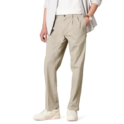 Abbildung von Amazon Essentials Herren Knitterfreie Chinohose mit klassischer Passform und Bügelfalte (erhältlich in Big &amp; Tall), Schiefergrau, 31W / 32L