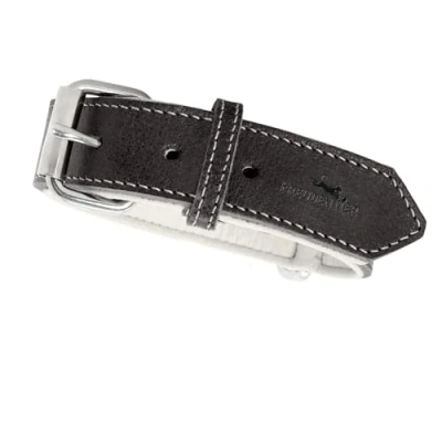 Abbildung von FREUDENTIER® Hundehalsband aus Leder, Made in Holland, gefüttert &amp; super komfortabel, hochwertiges breites Lederhalsband Vollnarbenleder, Model “Amstelpark (Midnight, 32 42cm Halsumfang)